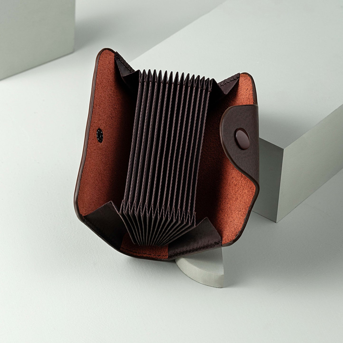 Pioneer Multi Card Holder with cash pockets