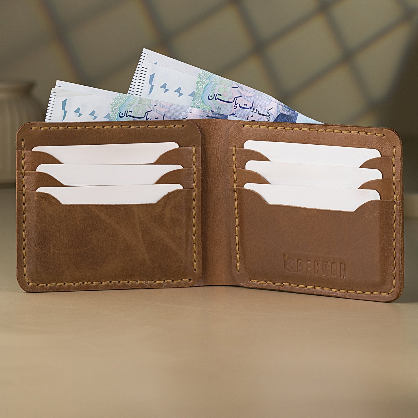 artisan handmade leather wallet 6 card slots dual cash pockets for men