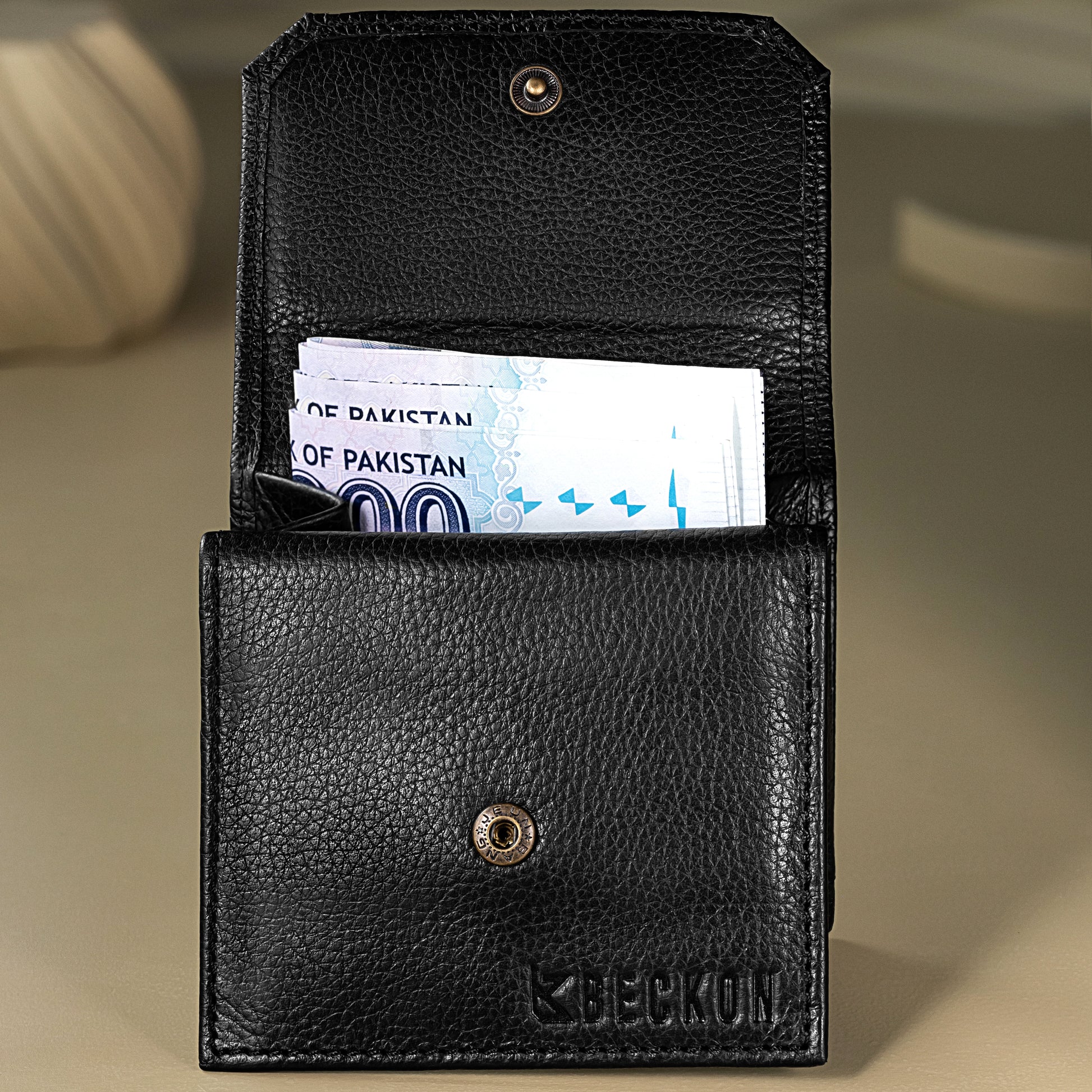 Beckon Noir Bifold Leather Wallet