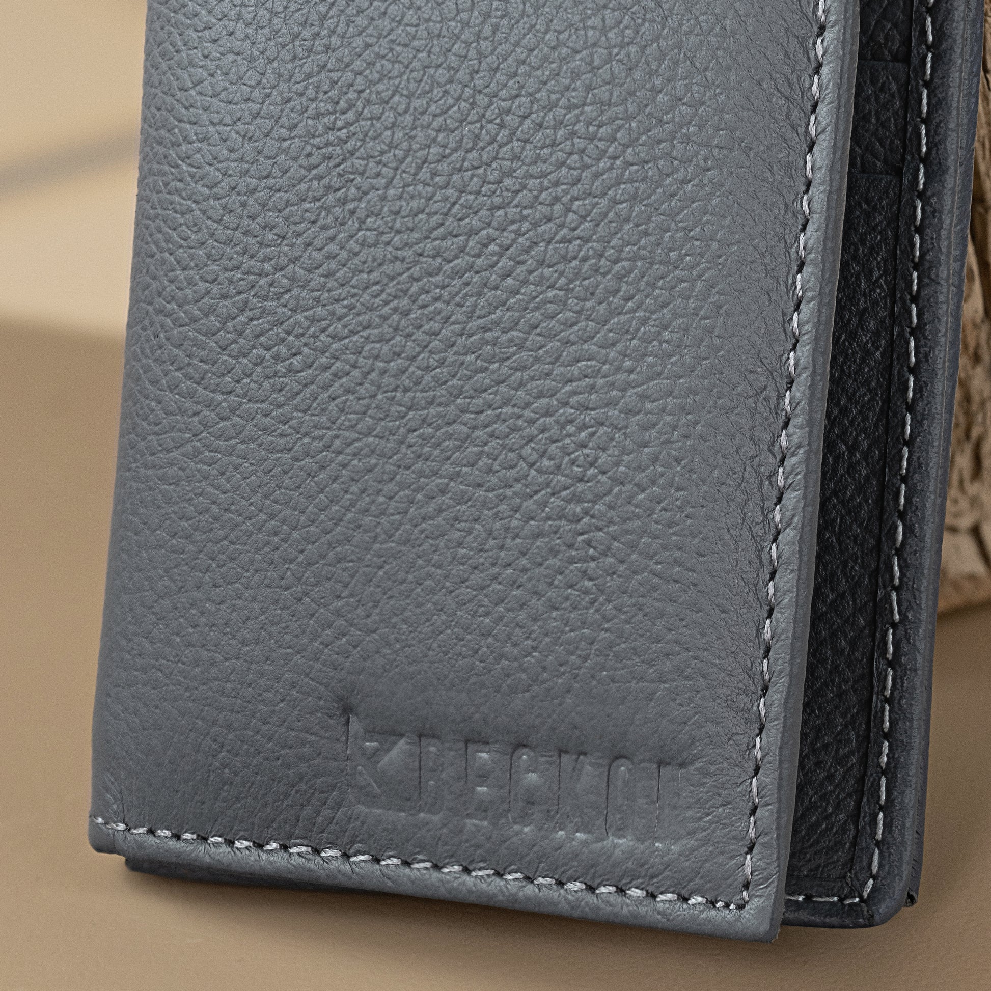 drifter multi card pebbled wallet dual cash pockets