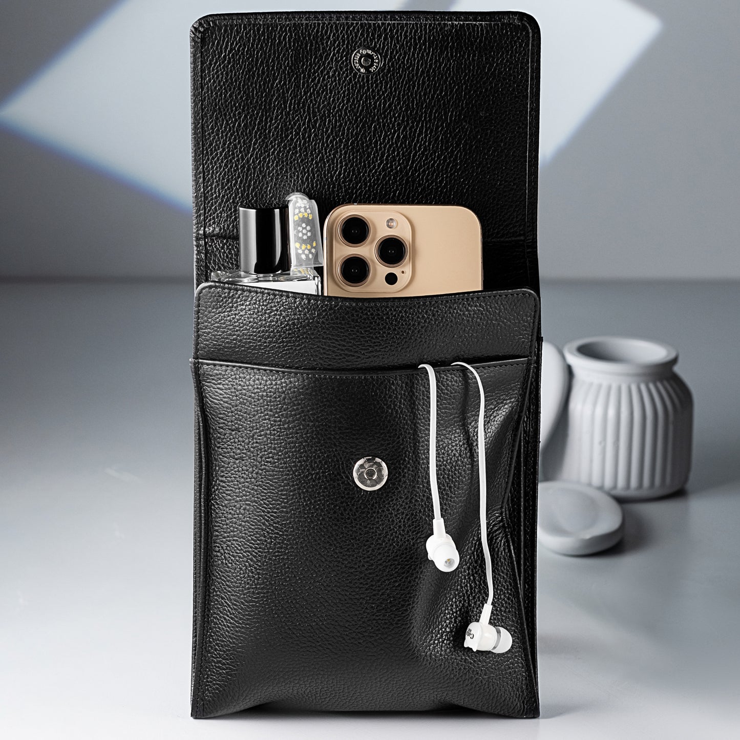 men-crossbody-leather-sling-bag-black