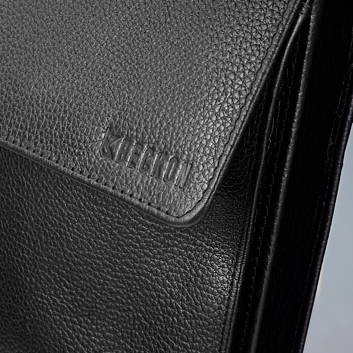 Men's Crossbody Leather Sling Bag — Multi-Compartment Travel Organizer