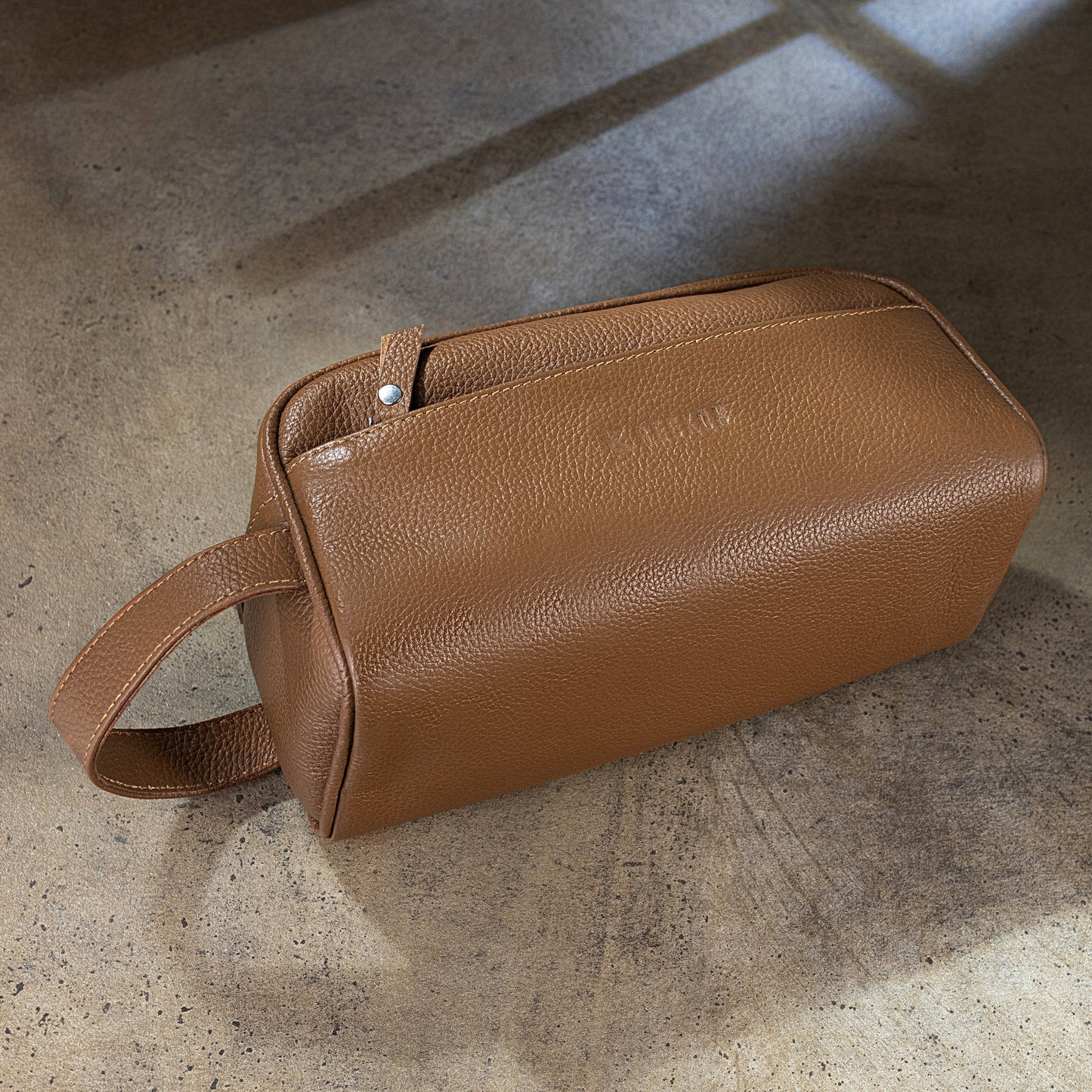 Men's Leather Toiletry Bag – Premium Travel Dopp Kit Organizer