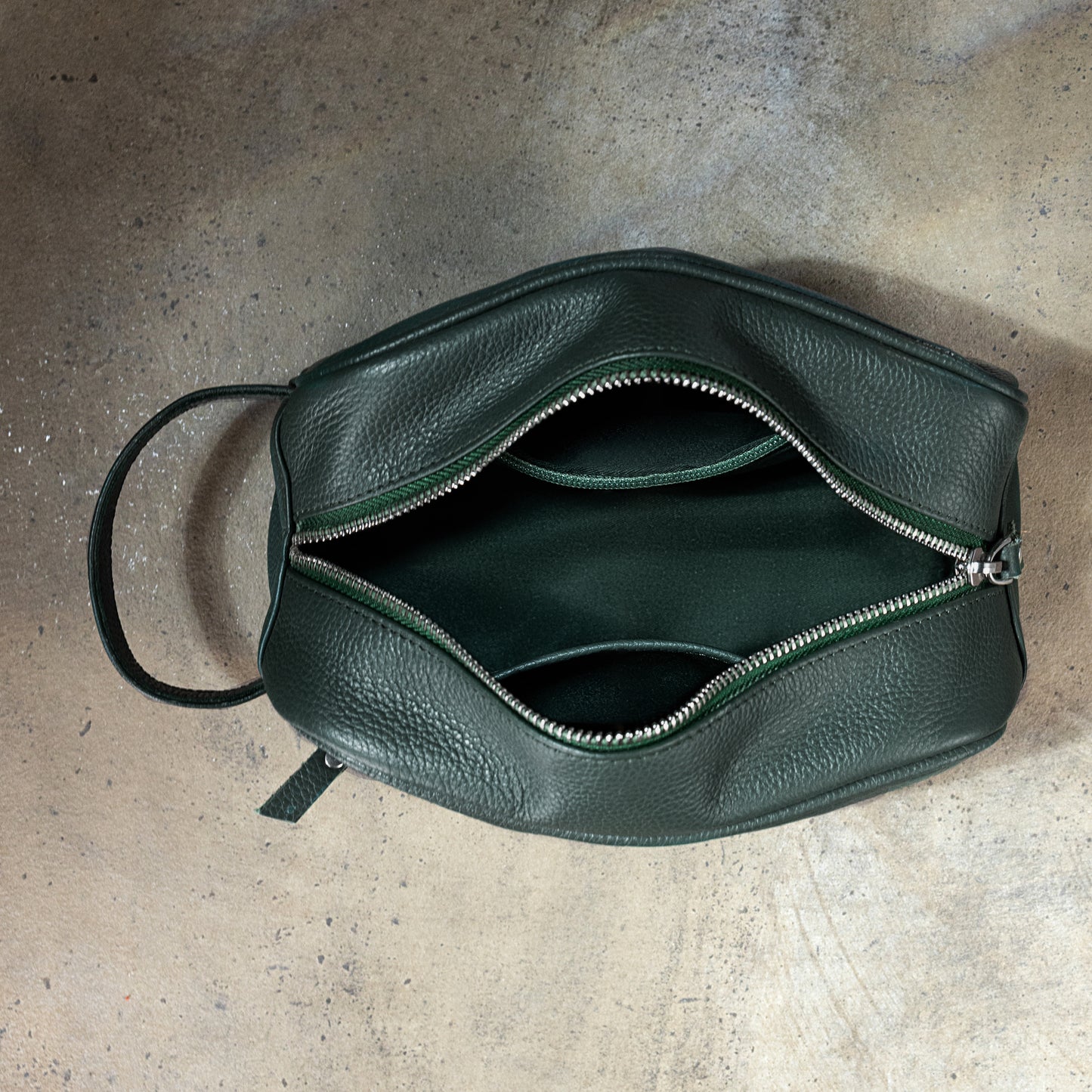 Men's Leather Toiletry Bag – Premium Travel Dopp Kit Organizer